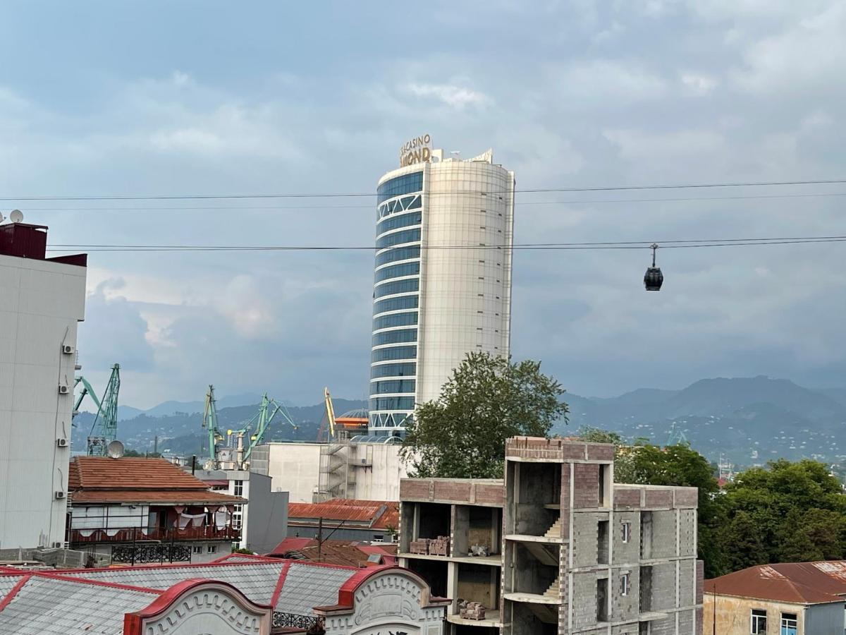 Union Hotel Batumi Exterior photo
