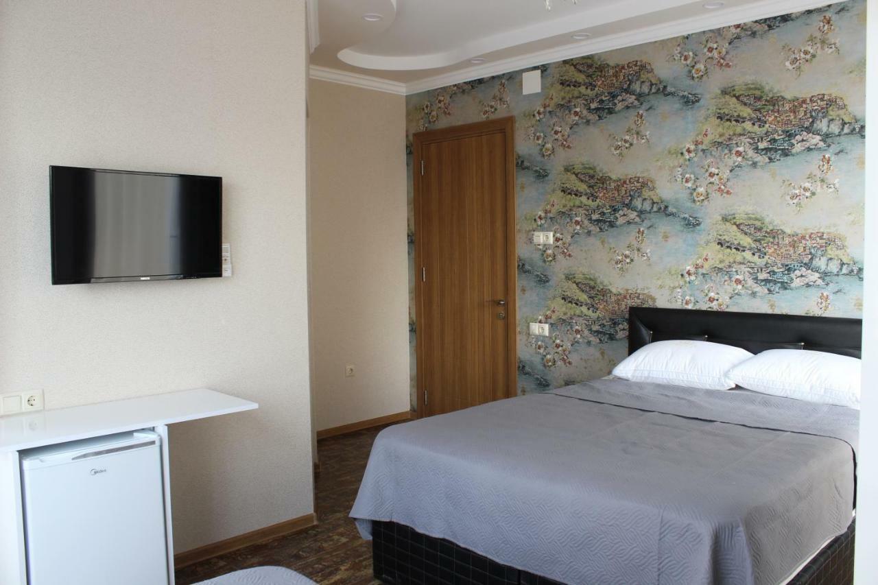 Union Hotel Batumi Exterior photo