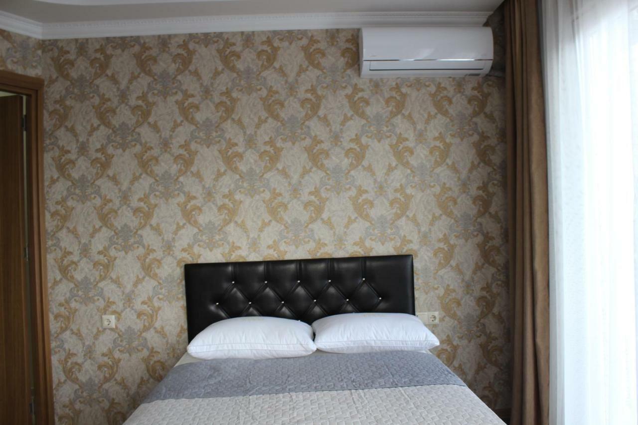 Union Hotel Batumi Exterior photo