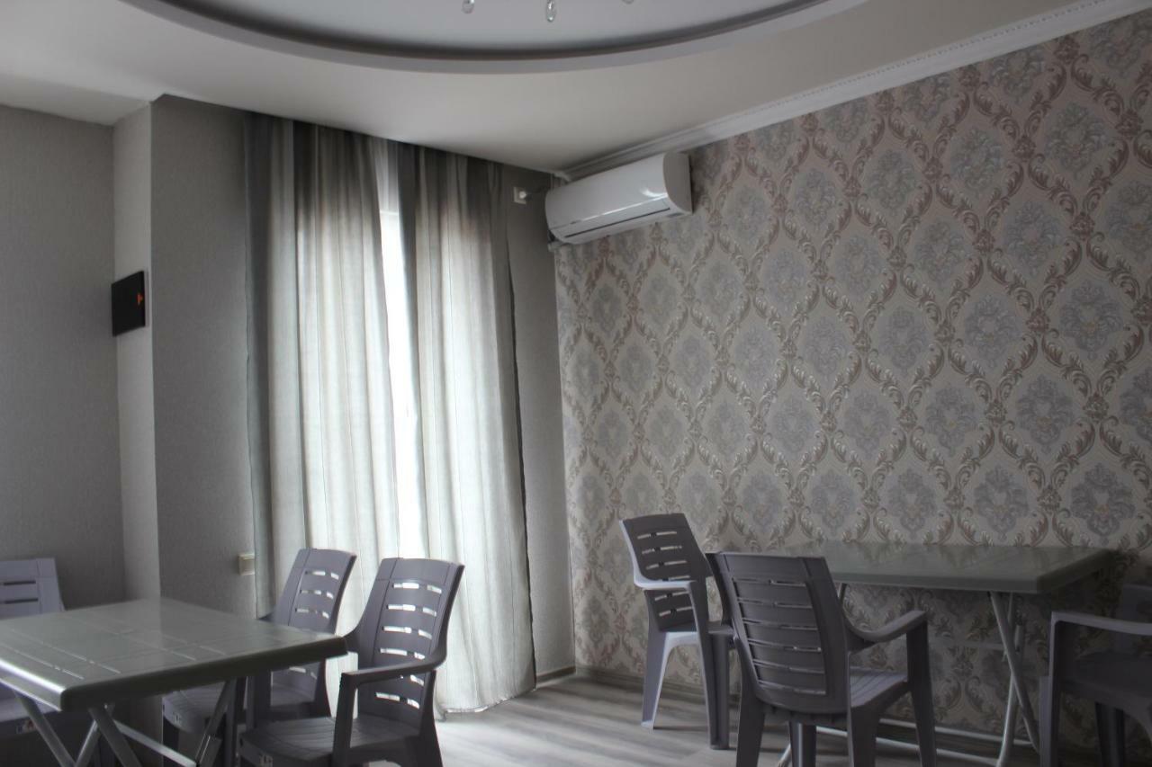 Union Hotel Batumi Exterior photo